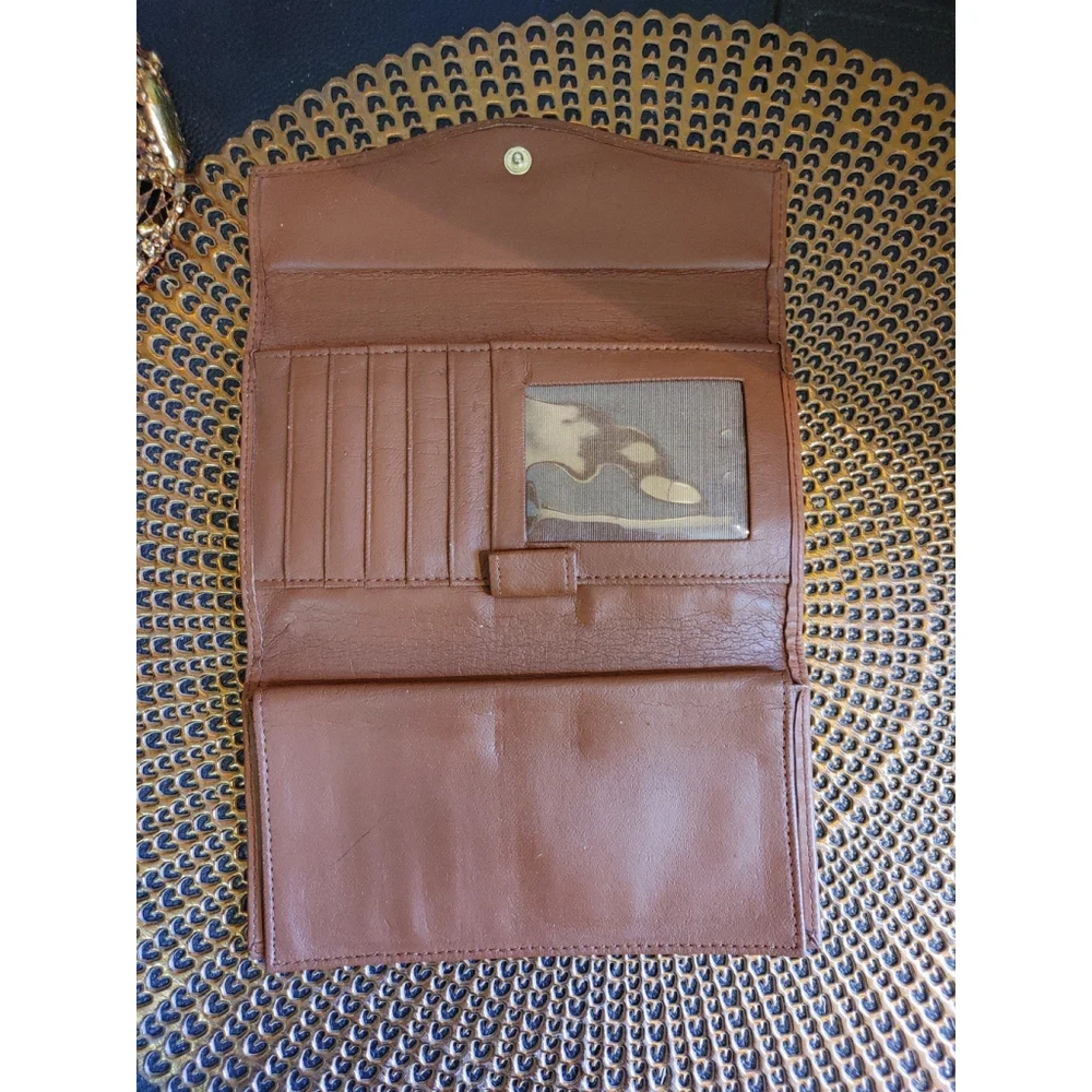 Rough Roses Leather Wallet - Picture 7 of 7